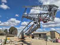Grua automontante hidraulica