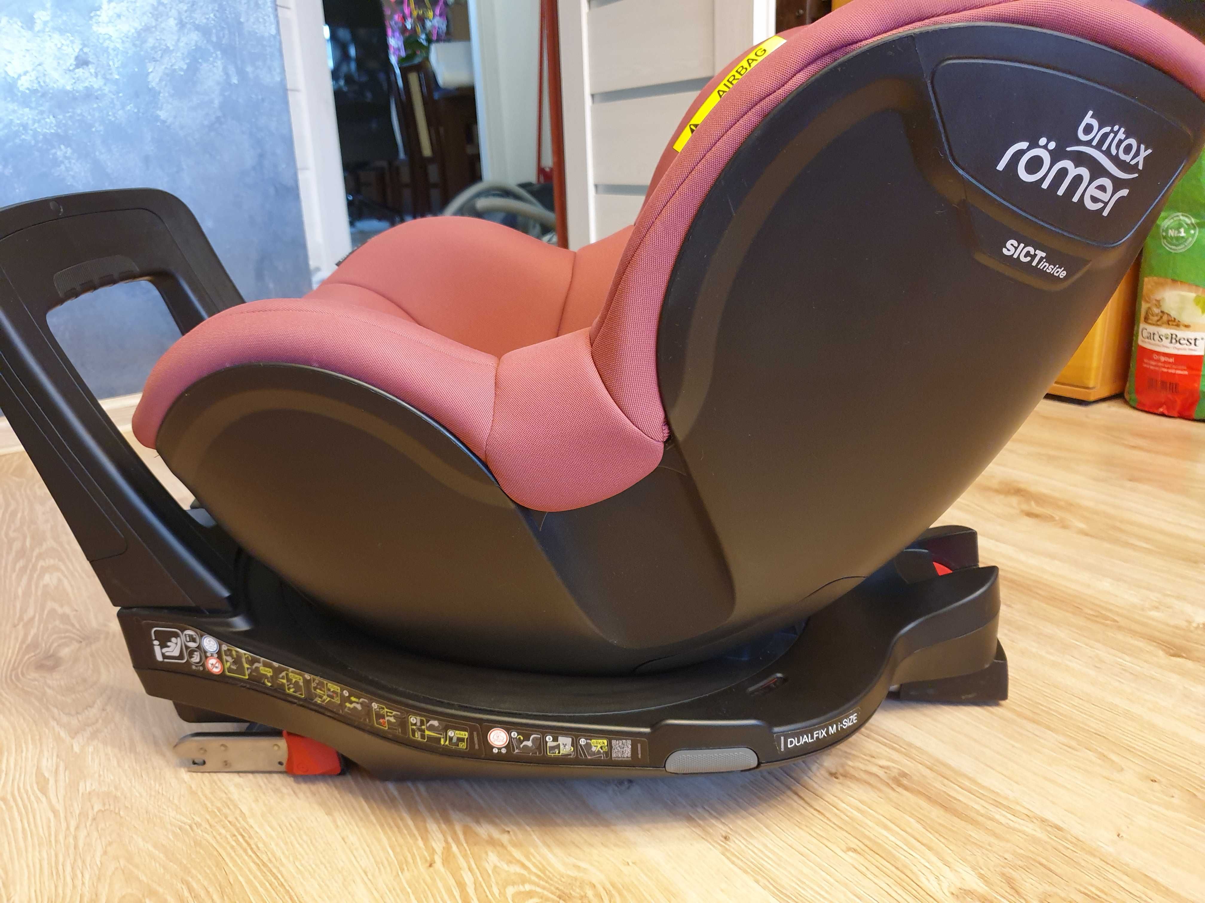 Britax Römer DUALFIX M i-SIZE 0-18 kg