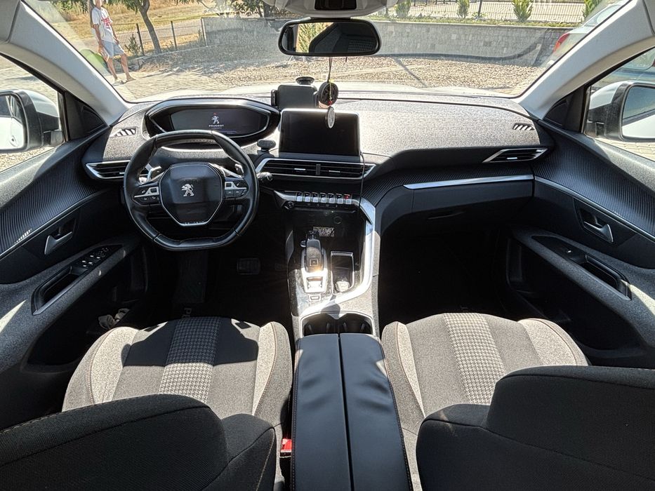 2018 Peugeot 3008
