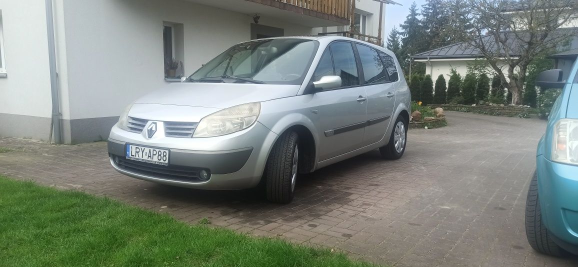 Renault grand scenic