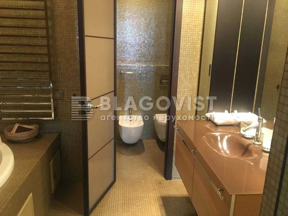 Продаж 4к кварт Івасюка Героїв Сталінграда,10А Оболонь