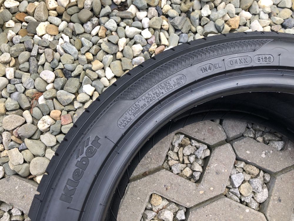 Nowe Kleber Dynaxer UHP 235/45 R18 2022 rok