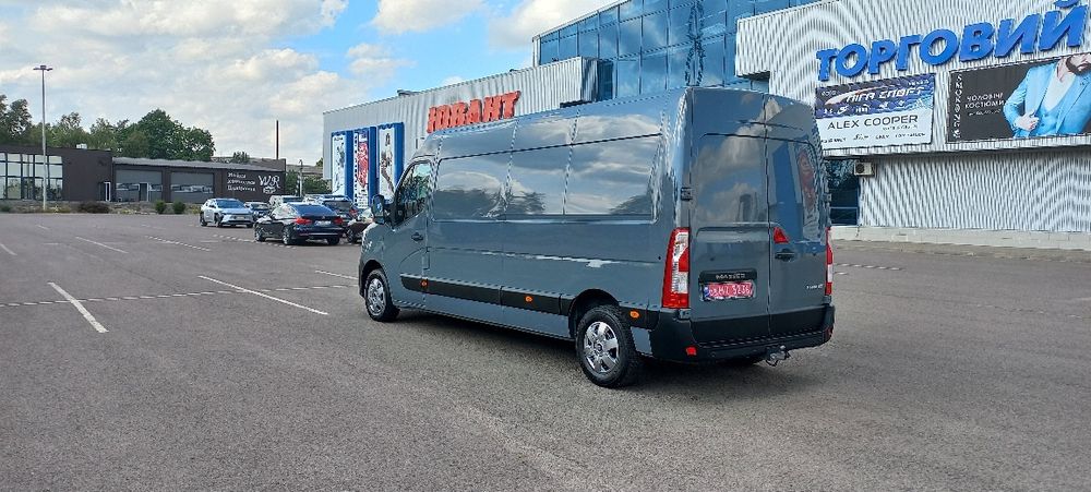 Продам  Renault  Master  2023р