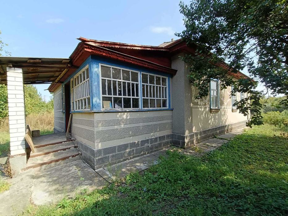 Два Будинку за ціною Одного, центр с.Мелесівка!