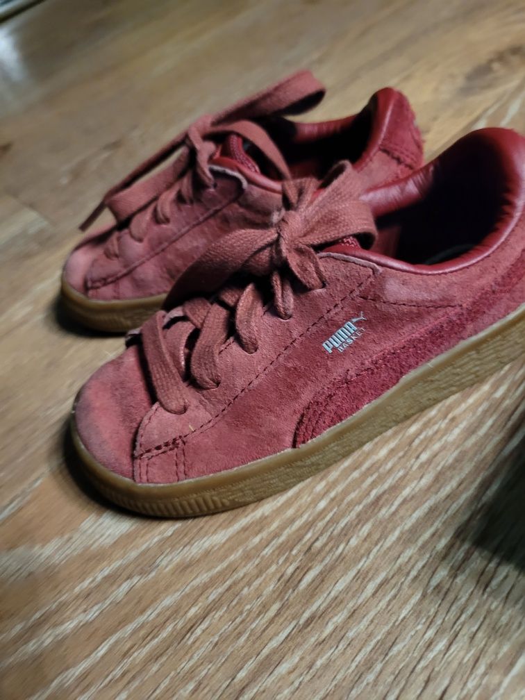 Buty dla chłopca firmy Puma rozm 25