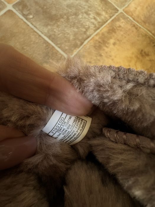 Нові уггі ugg 19 см рожеві натуральні пудрові 34 на 32