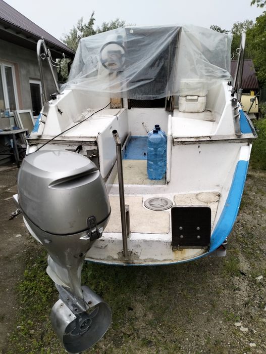 Jacht żaglowy, kabinowy