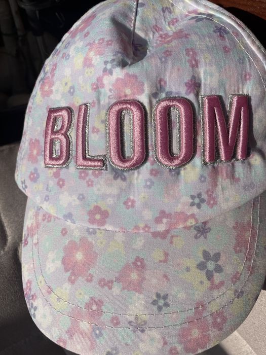 Czapka z daszkiem r 54 dziewczęca