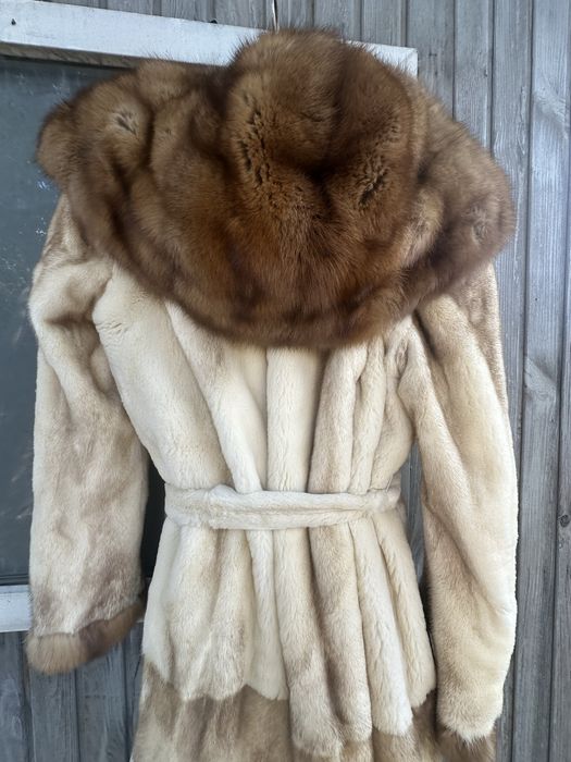 Продам шубу норковую / соболь