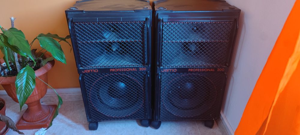 Colunas Jamo Profissional 200