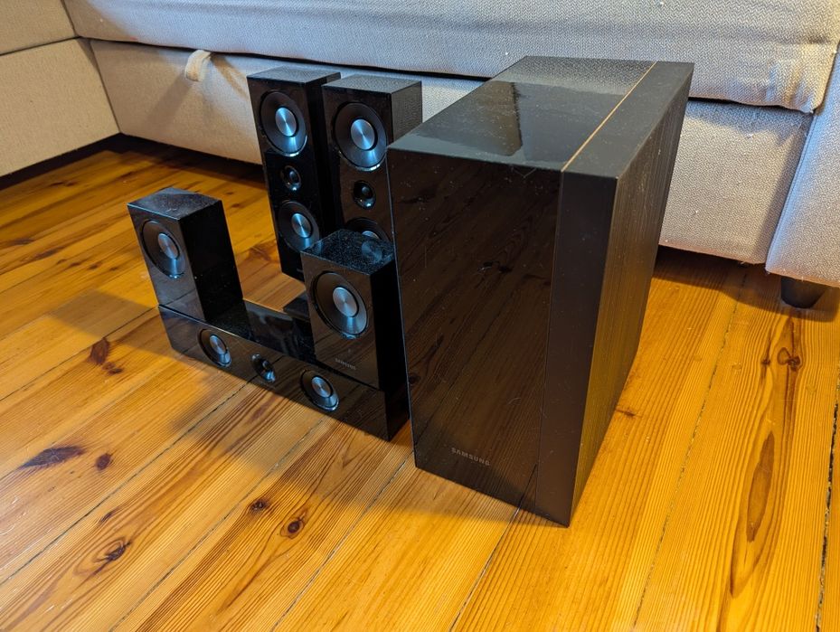 Głośniki 5.1 Samsung HT-C6500 (bez amplitunera) - komplet