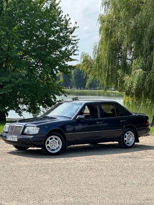 Mersedes-Benz E-Class 1995
