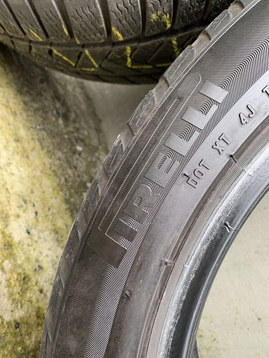 Зимова резина Pirellii 245/45/r18 2020 року