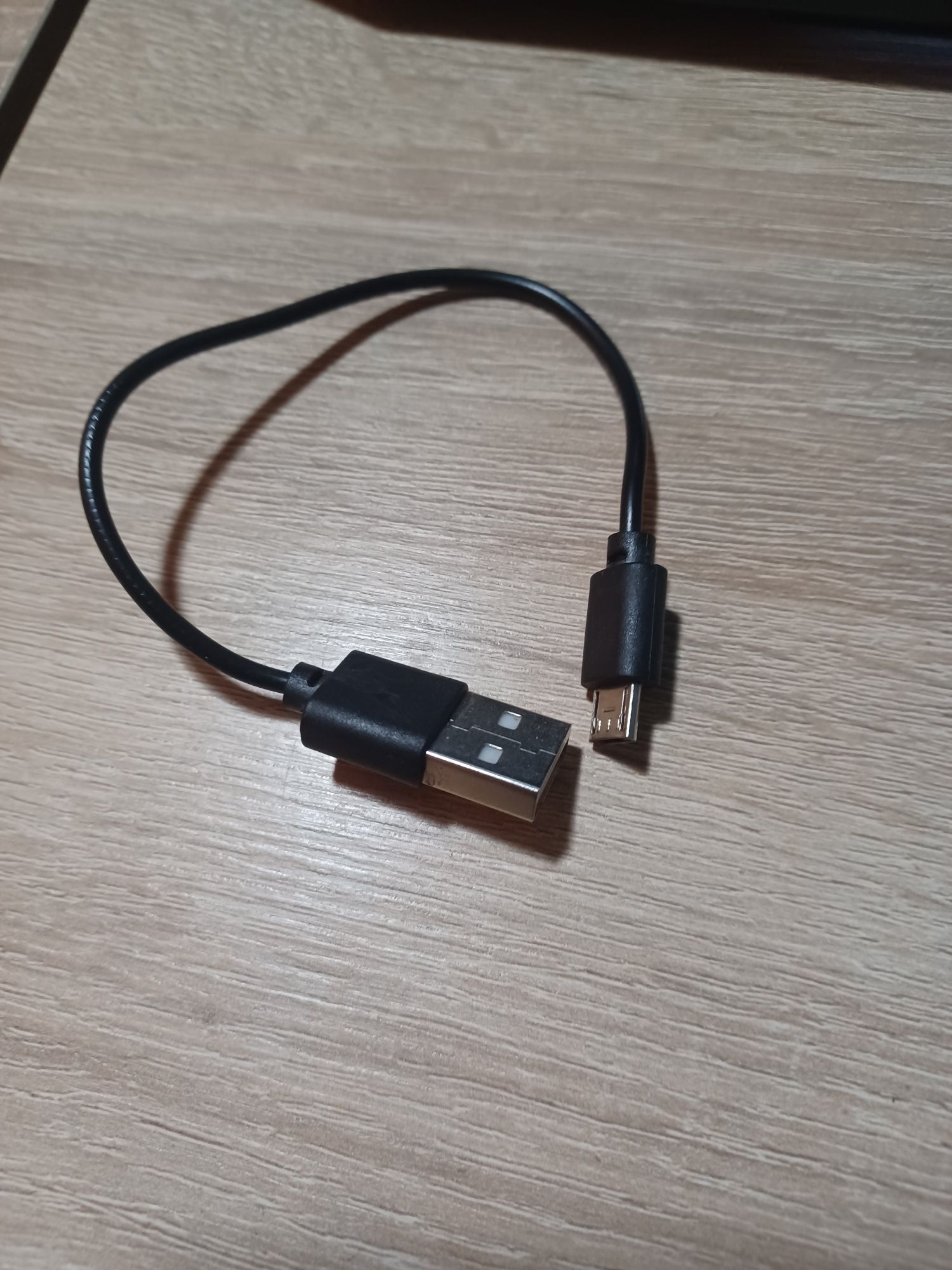 Продам навушники e7s bluetooth