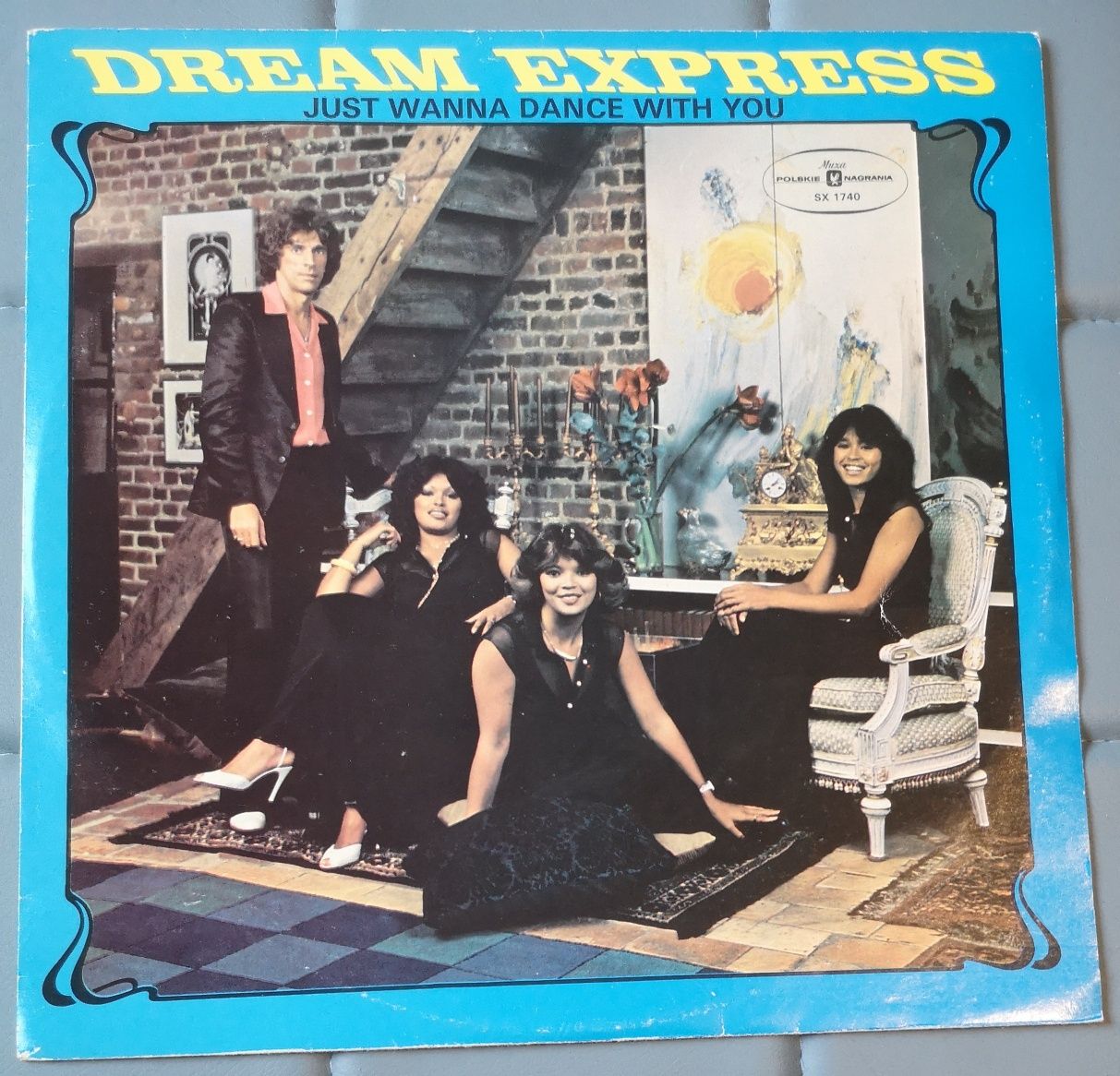 Dream Exoress - Just Wanna Dance With You