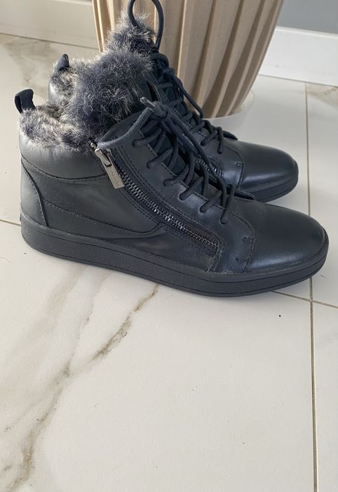 Zimowe buty damskie Calvin Klein 37 nowe