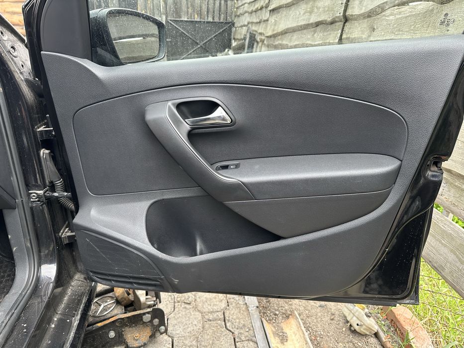 Карты дверей vw polo sedan седан поло обшивка