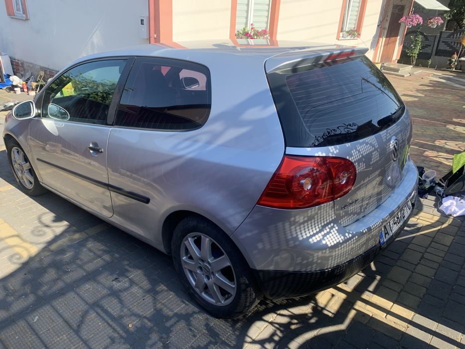 Продам volswagen golf 5 1,4бензин