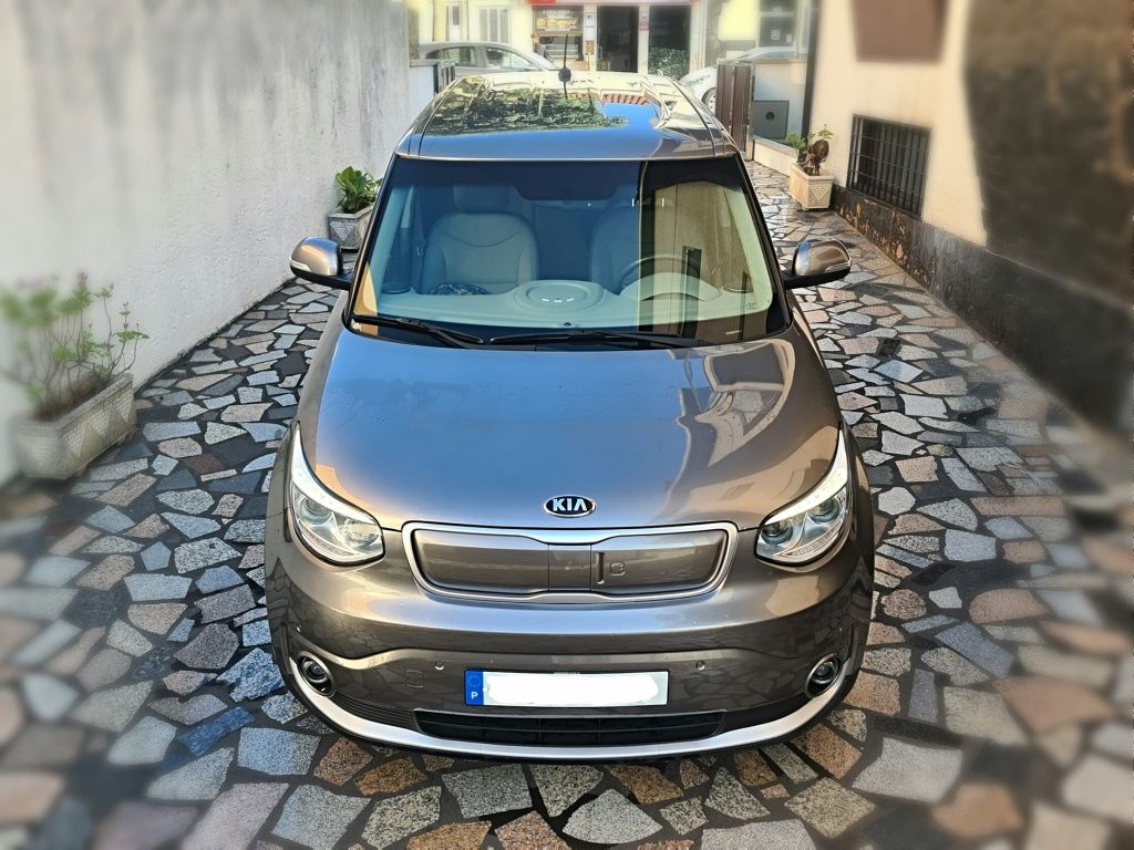 KIA E-SOUL ELÉTRICO 2018 Nacional Garantia Oficial 10/2025