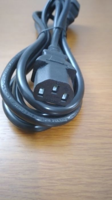 Cabos vários alimentação e comunicação