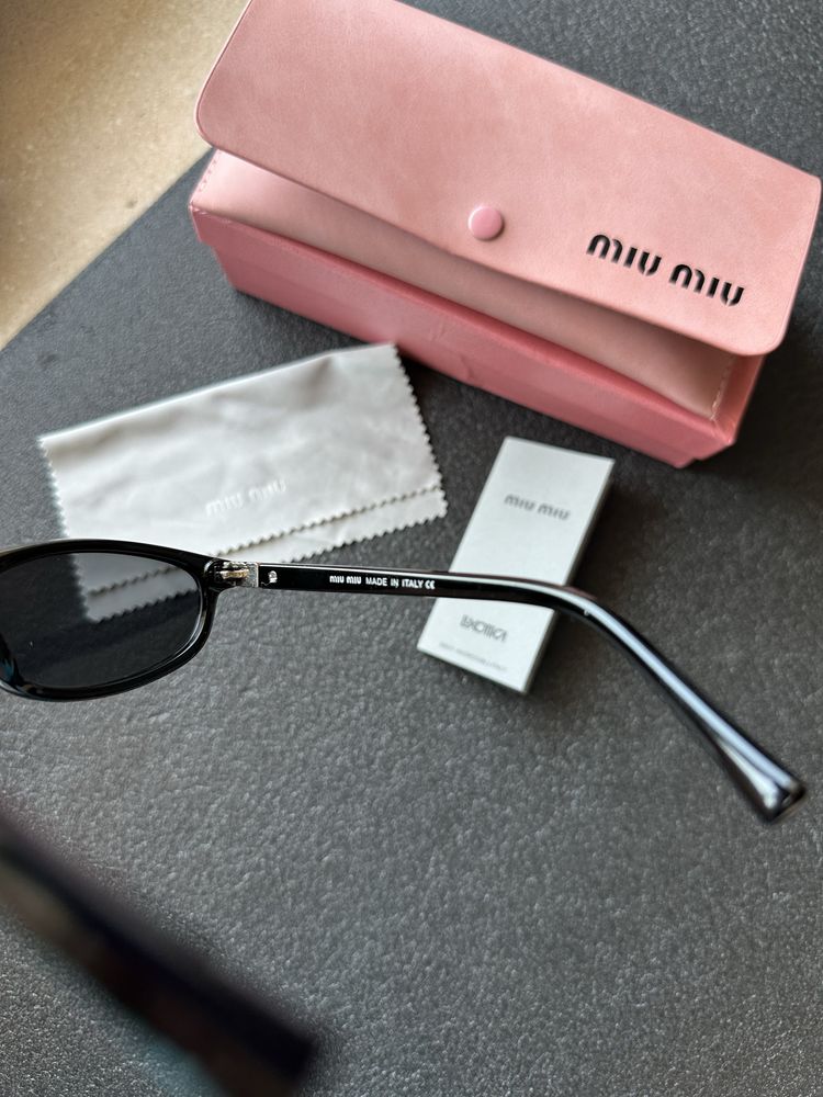 Oculos de Sol Miu Miu