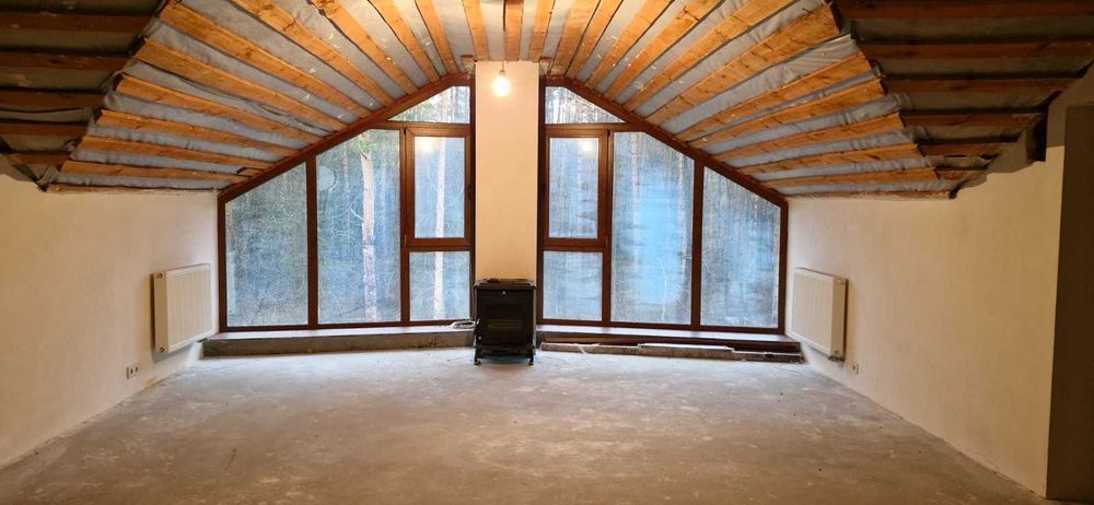 Продаж чудового будинку поруч з сосновим лісом с.Гореничі