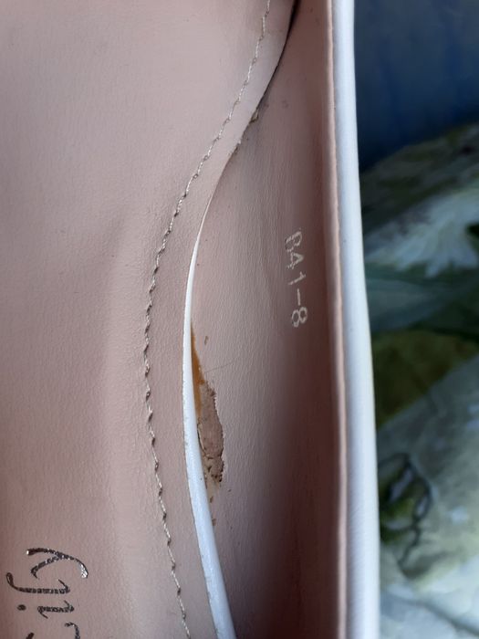 Продам весільні туфлі