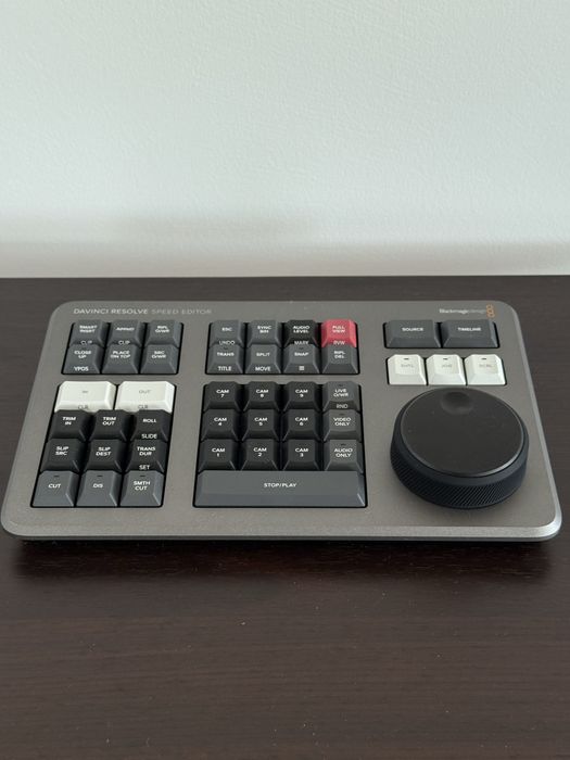 Blackmagic Speed Editor