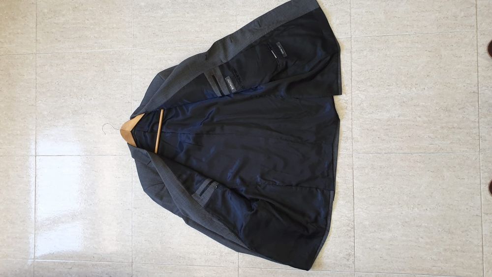 Fato de Homem cinzento