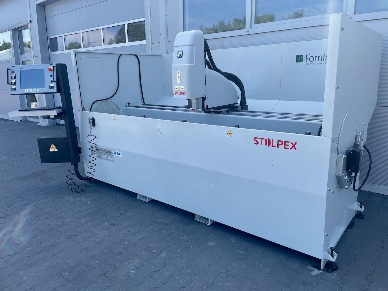 Centrum obróbcze CNC FOM ADIR-C (2016)