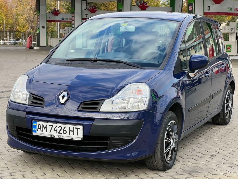 Продається Renault Modus 1.6 16V бензин (модель 2010 року)