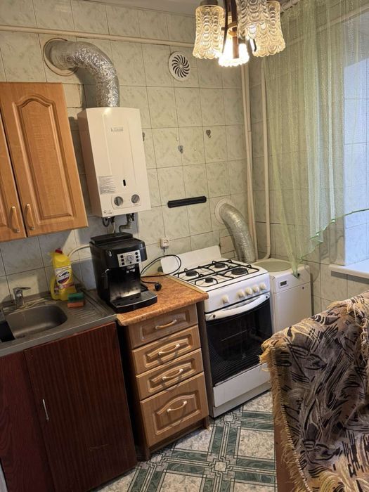 Продам 2х кімнатна за 25000 $