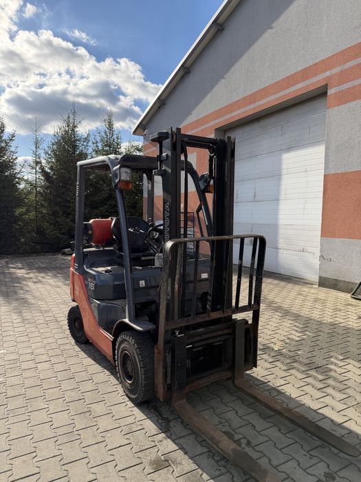 Wózek widłowy TOYOTA 02-8FGF15 Tylko 1600mth!