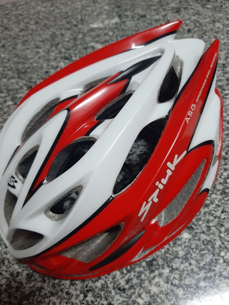 Capacete Spiuk igual a novo