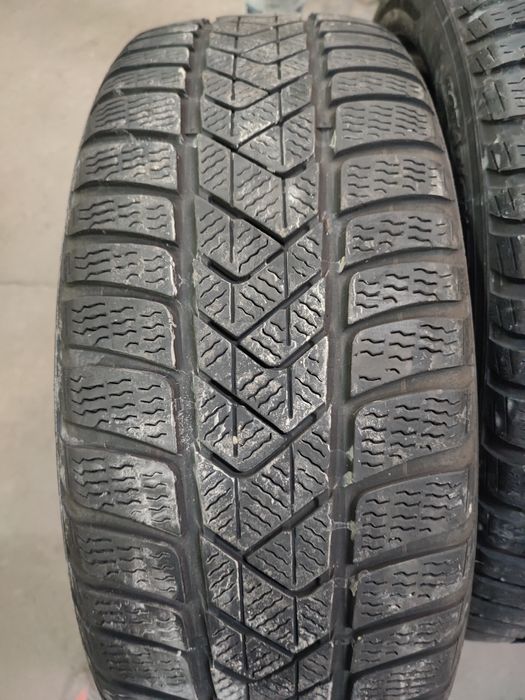 Opony zimowe 205/50R17 93H Pirelli SottoZero 3