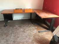Mesa para em escritorio em madeira e ferro