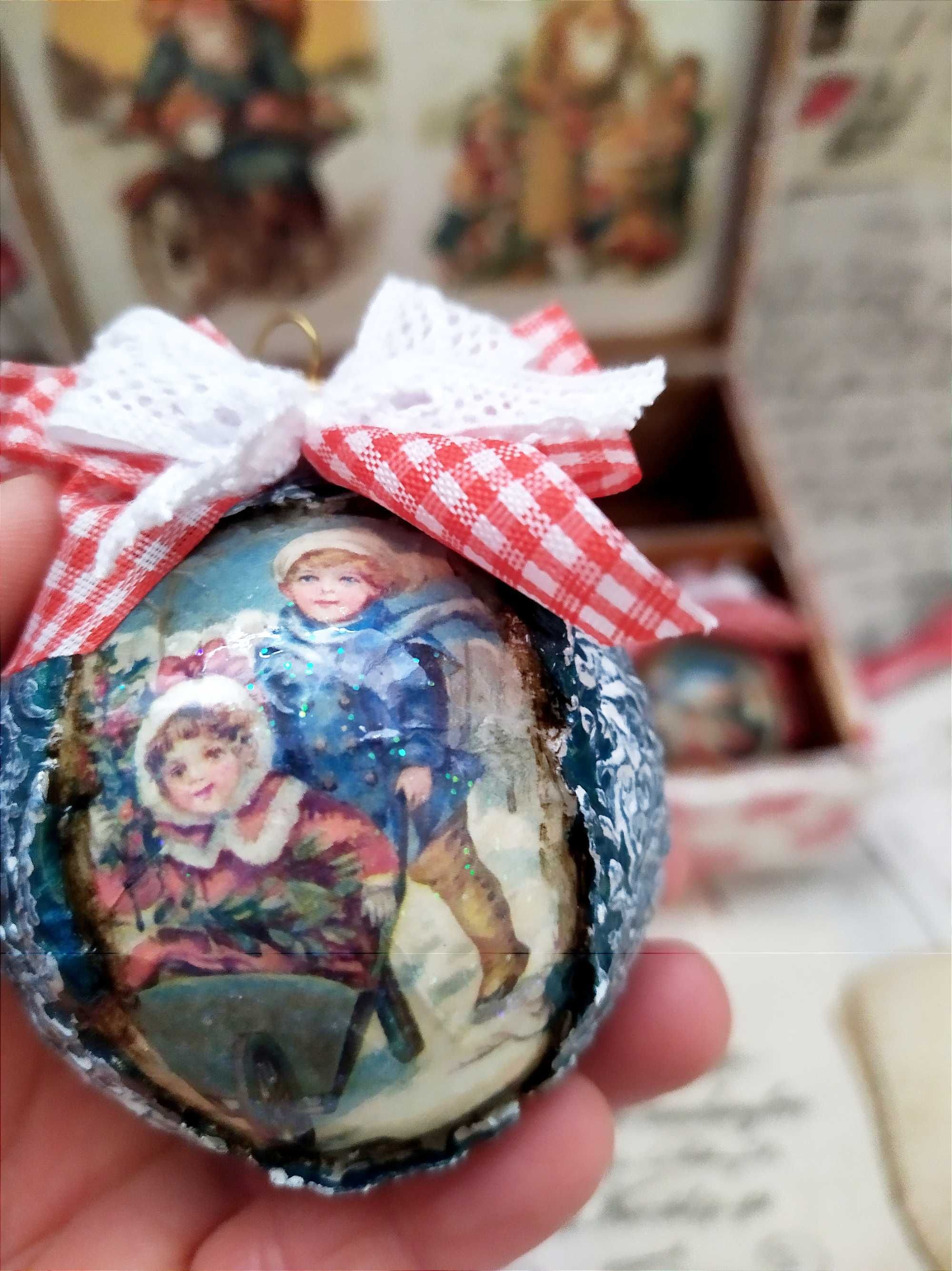 Bombki Decoupage w ozdobnym pudełku