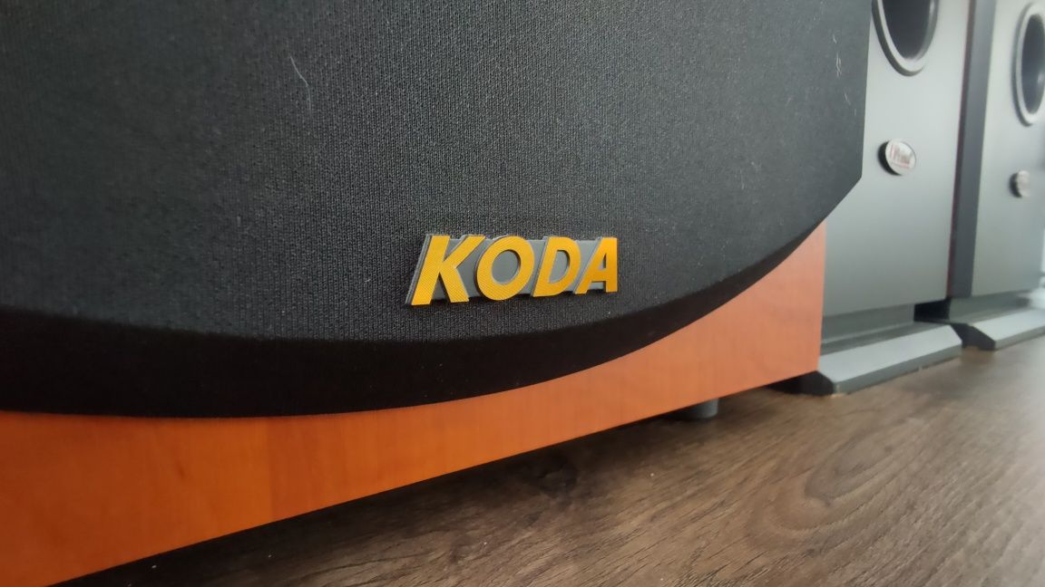Kino domowe / kolumny PRISM / Sony / KODA