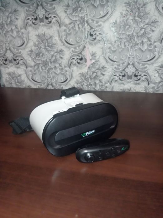VR окуляри для смартфона в хорошому стані