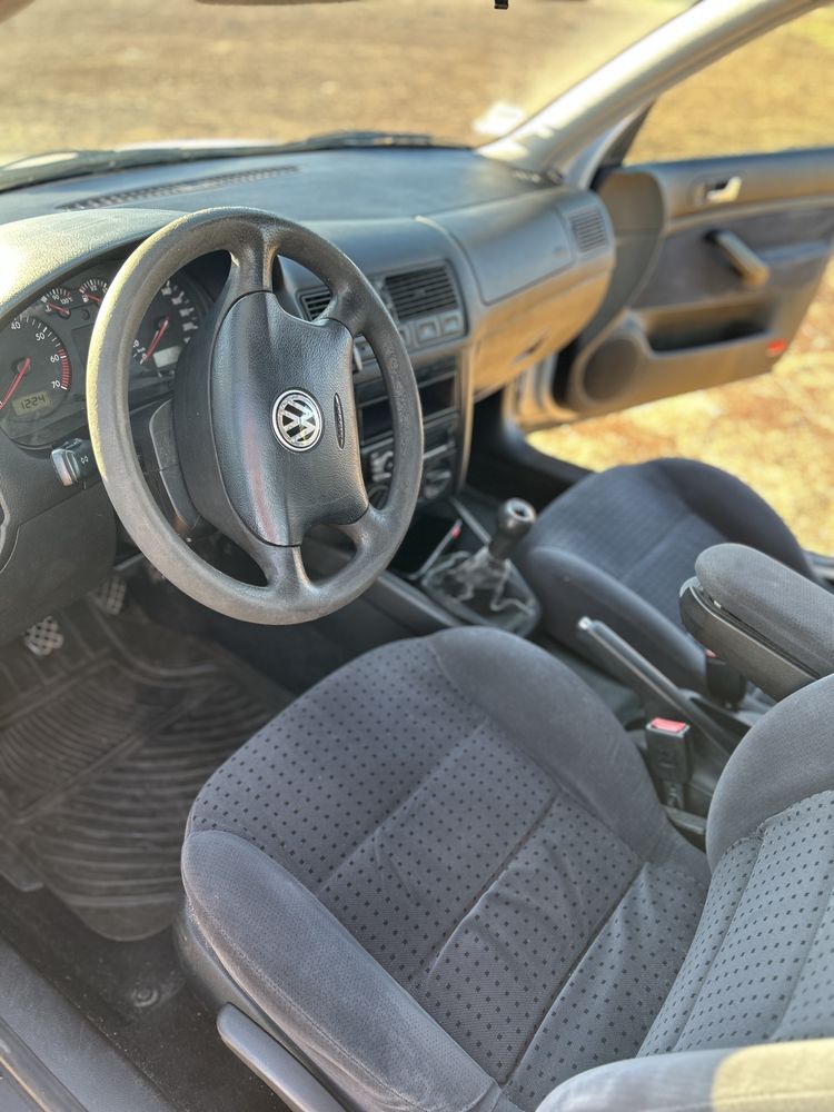 VW golf mk4 1.4 gasolina