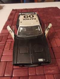 Zabawka Metalowy Wóz Policyjny Dodge Higway Patrol 09