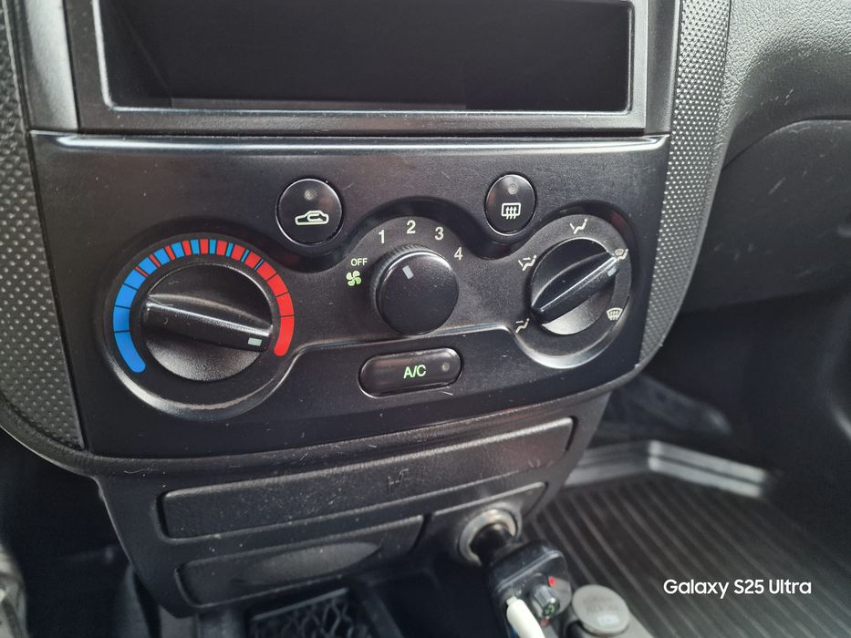 Chevrolet Aveo Газ/кондиціонер.