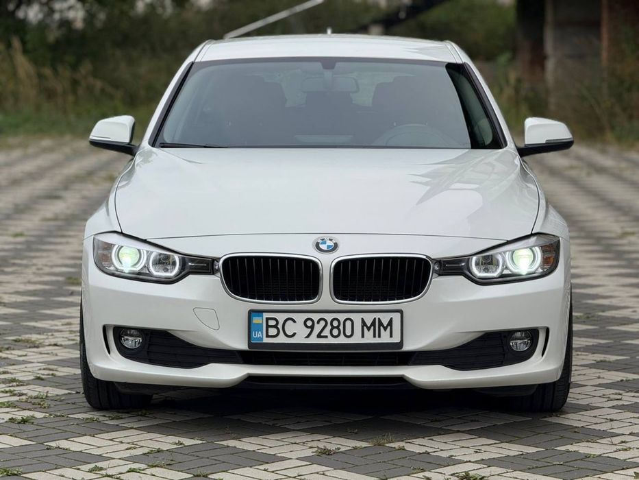 Продам бмв f31 2013рік 2л дизель