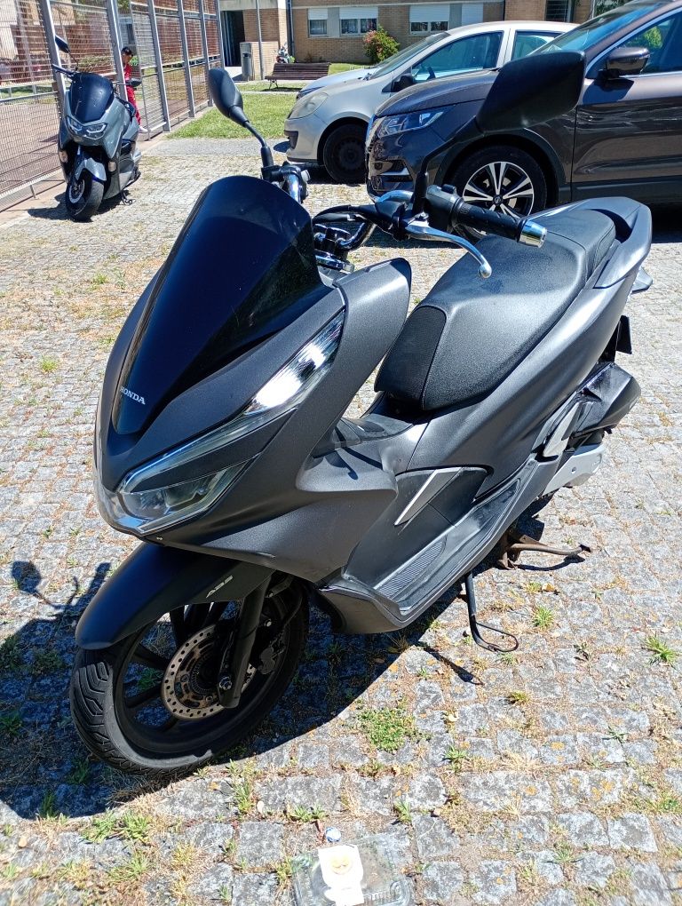 Scooter Honda PCX 2020
