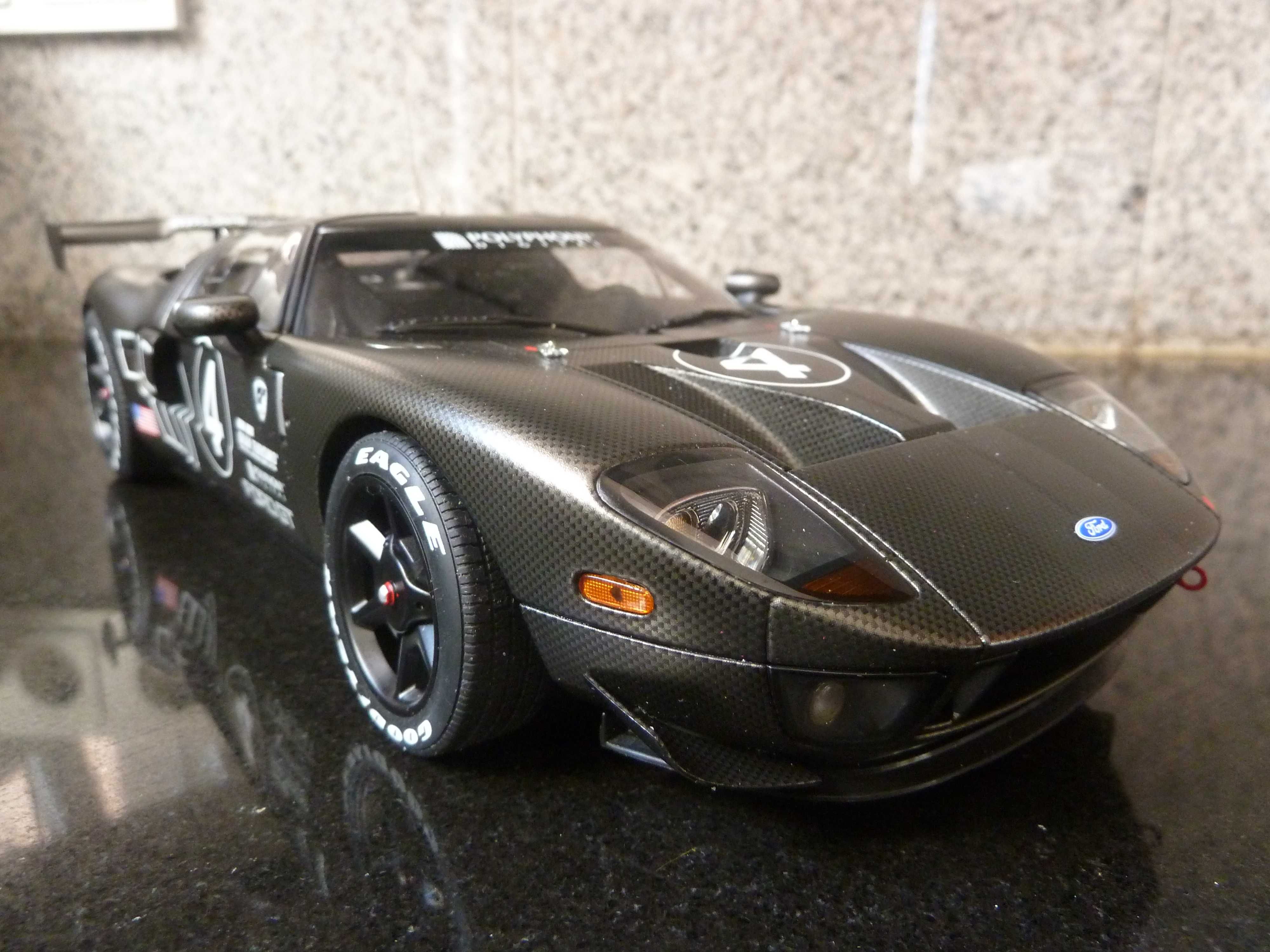 1:18 AutoArt, Ford GT LM Spec II Test Car, Minichamps