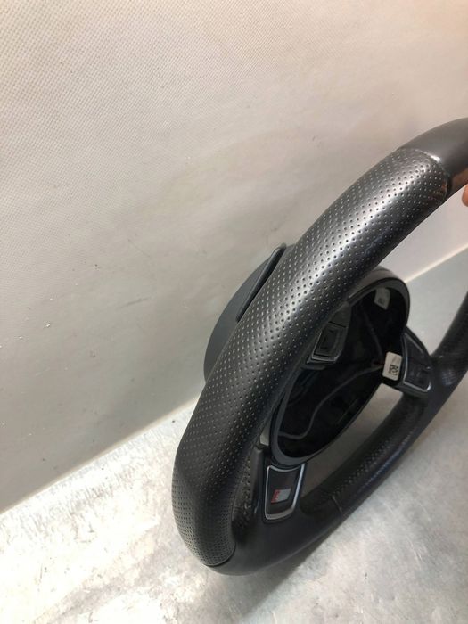 Multifunkcyjna Kierownica z łopatkami F1 Audi A4 B8 A5 S Line