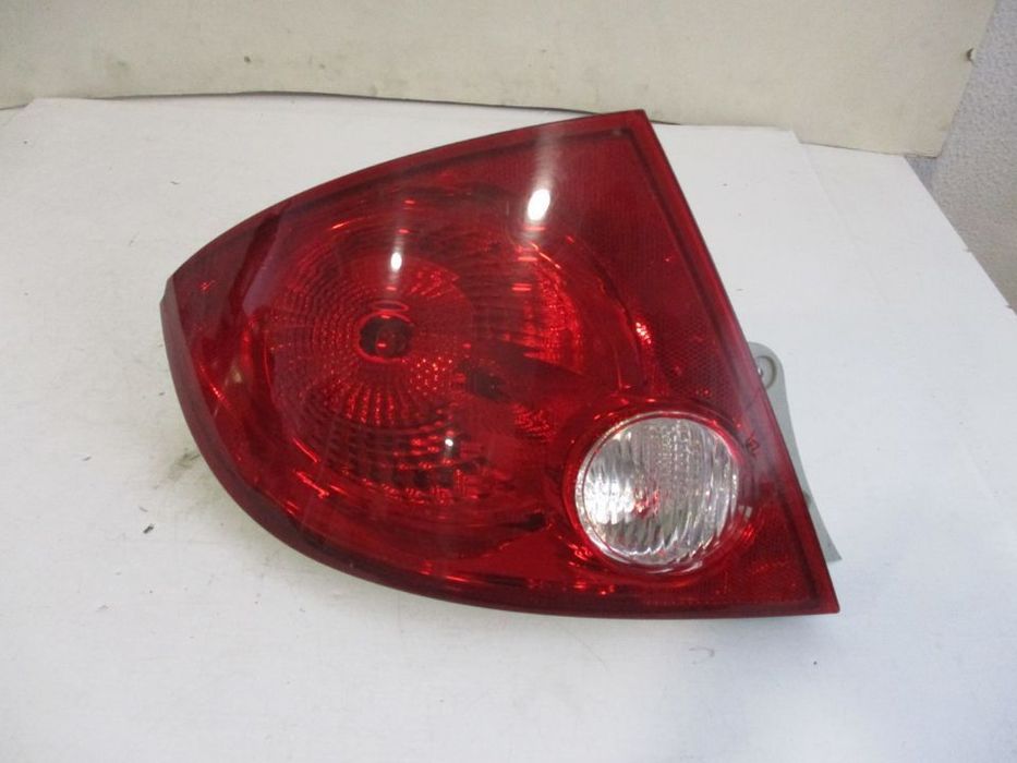 Farol Farolim Tras Chevrolet Cobalt Esquerdo