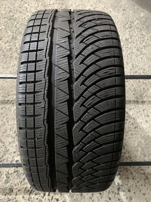 (1шт) як нове 235/35R19 Michelin Pilot Alpin PA4 (8.5мм) зимова шина