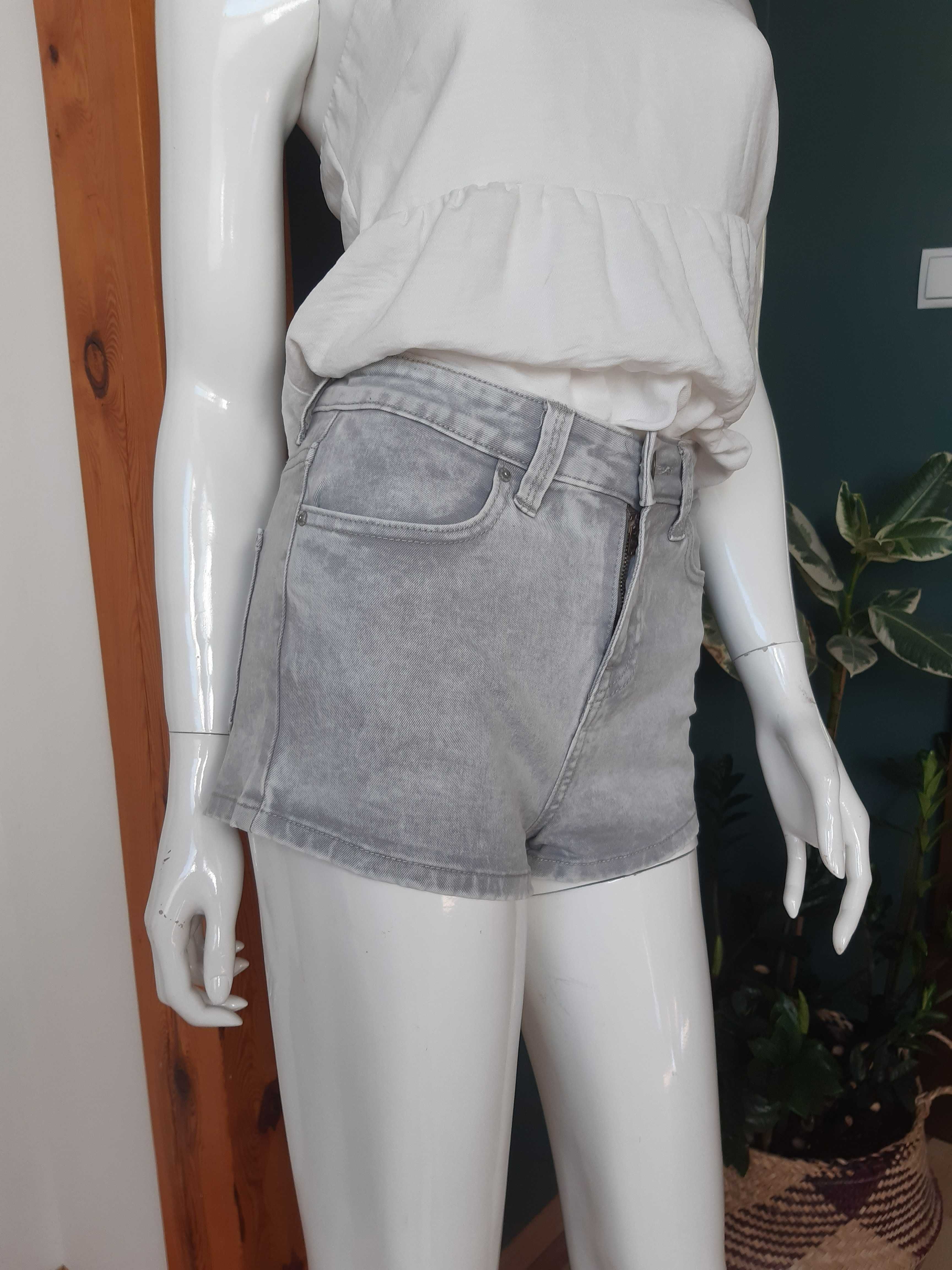 jasnoszare jeansowe krótkie spodenki wyższy stan Lucy Denim XS