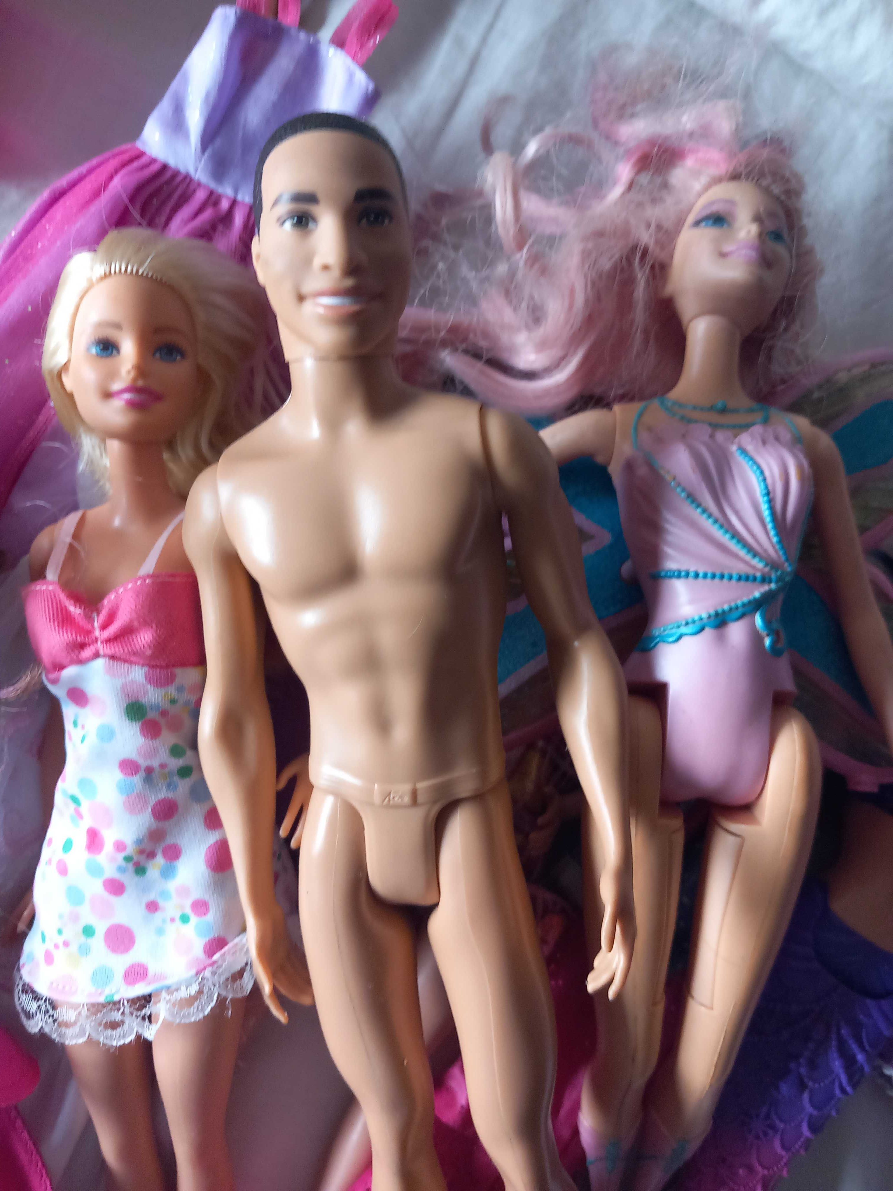 Barbies, sspatos e  acessórios